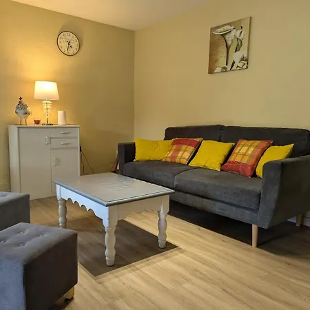 Holiday home Maison De Charme En Pleine Nature Avec Jardin, Terrasse Et Equipements Familiaux - Fr-1-653-74