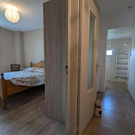 Holiday home Maison De Charme En Pleine Nature Avec Jardin, Terrasse Et Equipements Familiaux - Fr-1-653-74 *