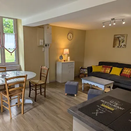 Maison De Charme En Pleine Nature Avec Jardin, Terrasse Et Equipements Familiaux - Fr-1-653-74 Montmoreau
